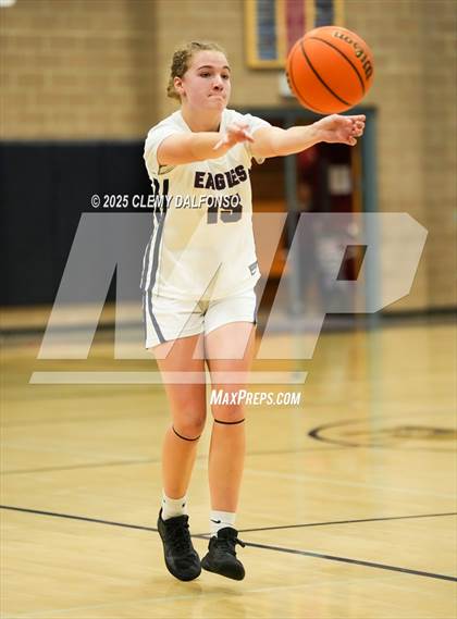 Thumbnail 2 in Sierra vs Dakota Ridge (Dakota Ridge Varsity Tournament) photogallery.