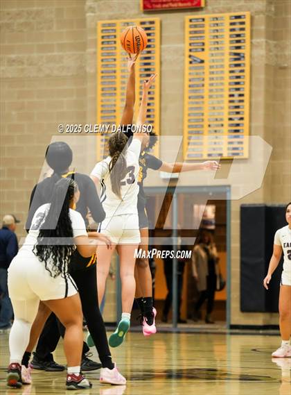 Thumbnail 2 in Sierra vs Dakota Ridge (Dakota Ridge Varsity Tournament) photogallery.
