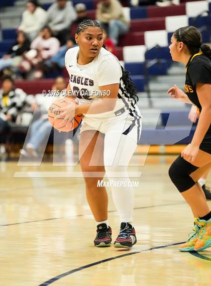 Thumbnail 1 in Sierra vs Dakota Ridge (Dakota Ridge Varsity Tournament) photogallery.