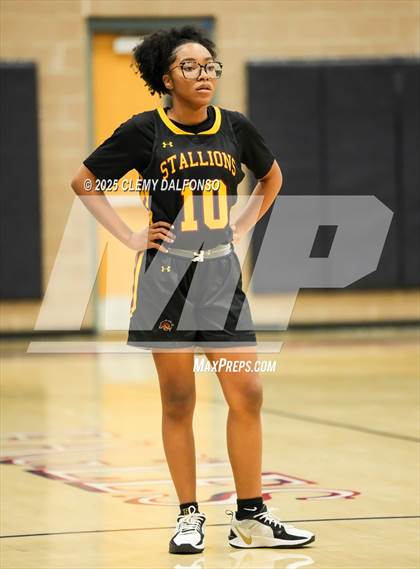 Thumbnail 1 in Sierra vs Dakota Ridge (Dakota Ridge Varsity Tournament) photogallery.