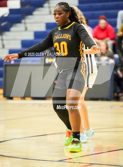 Thumbnail 1 in Sierra vs Dakota Ridge (Dakota Ridge Varsity Tournament) photogallery.