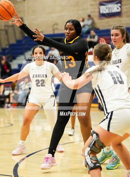 Thumbnail 1 in Sierra vs Dakota Ridge (Dakota Ridge Varsity Tournament) photogallery.