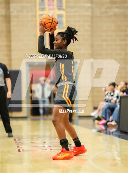 Thumbnail 2 in Sierra vs Dakota Ridge (Dakota Ridge Varsity Tournament) photogallery.