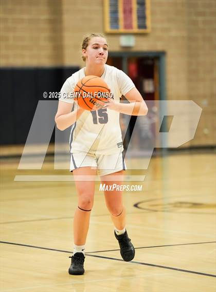 Thumbnail 1 in Sierra vs Dakota Ridge (Dakota Ridge Varsity Tournament) photogallery.