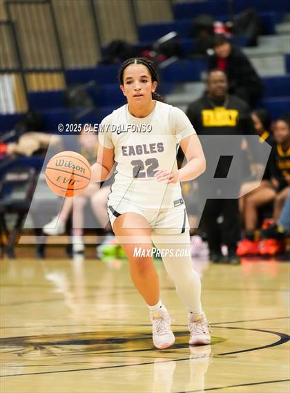 Thumbnail 2 in Sierra vs Dakota Ridge (Dakota Ridge Varsity Tournament) photogallery.