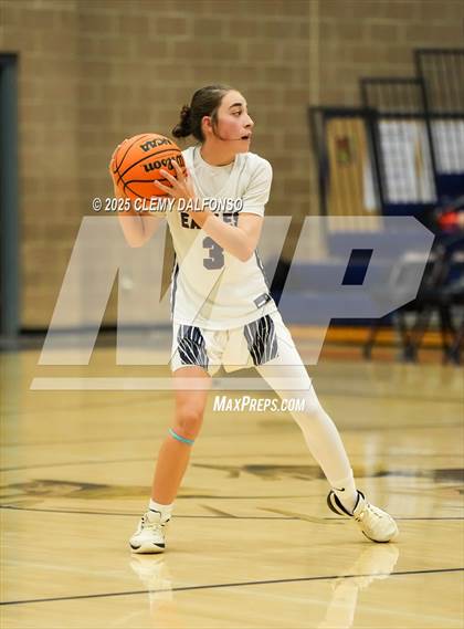 Thumbnail 2 in Sierra vs Dakota Ridge (Dakota Ridge Varsity Tournament) photogallery.