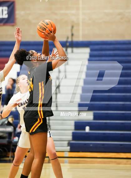 Thumbnail 1 in Sierra vs Dakota Ridge (Dakota Ridge Varsity Tournament) photogallery.