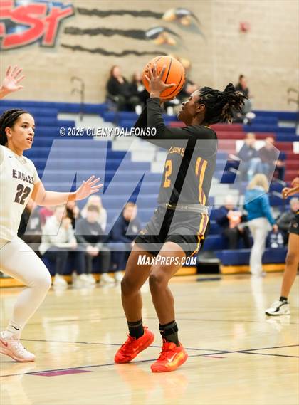 Thumbnail 1 in Sierra vs Dakota Ridge (Dakota Ridge Varsity Tournament) photogallery.
