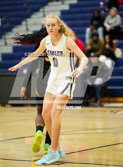 Thumbnail 3 in Sierra vs Dakota Ridge (Dakota Ridge Varsity Tournament) photogallery.