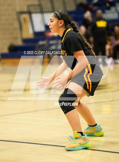 Thumbnail 2 in Sierra vs Dakota Ridge (Dakota Ridge Varsity Tournament) photogallery.