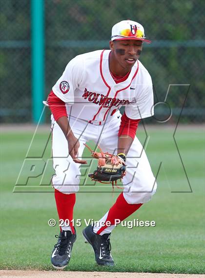 Thumbnail 2 in Village Christian @ Harvard-Westlake photogallery.