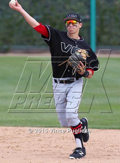 Thumbnail 2 in Village Christian @ Harvard-Westlake photogallery.