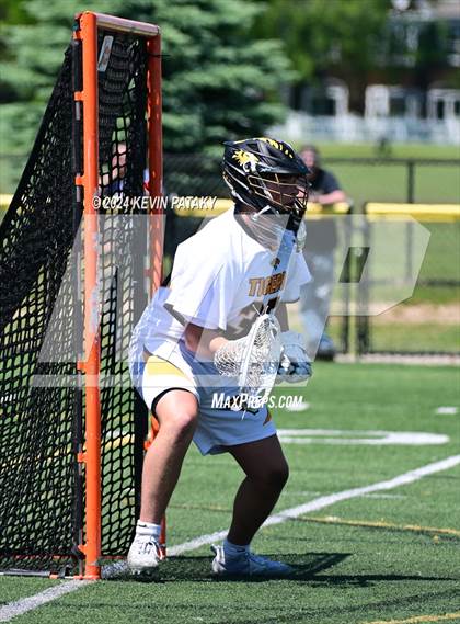 Thumbnail 1 in Masuk @ Daniel Hand (CIAC Class M Quarterfinal) photogallery.