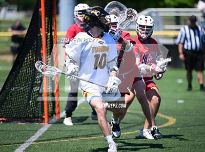 Thumbnail 3 in Masuk @ Daniel Hand (CIAC Class M Quarterfinal) photogallery.