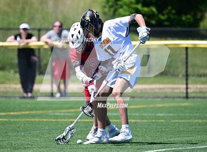Thumbnail 1 in Masuk @ Daniel Hand (CIAC Class M Quarterfinal) photogallery.
