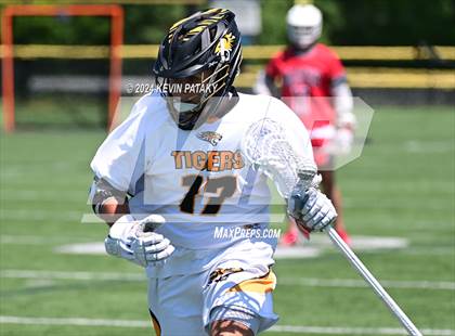 Thumbnail 3 in Masuk @ Daniel Hand (CIAC Class M Quarterfinal) photogallery.