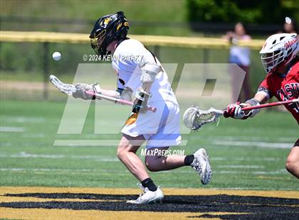 Thumbnail 2 in Masuk @ Daniel Hand (CIAC Class M Quarterfinal) photogallery.