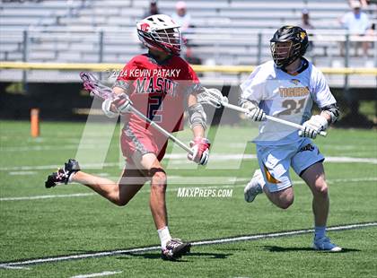 Thumbnail 1 in Masuk @ Daniel Hand (CIAC Class M Quarterfinal) photogallery.