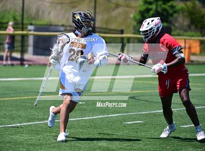 Thumbnail 1 in Masuk @ Daniel Hand (CIAC Class M Quarterfinal) photogallery.