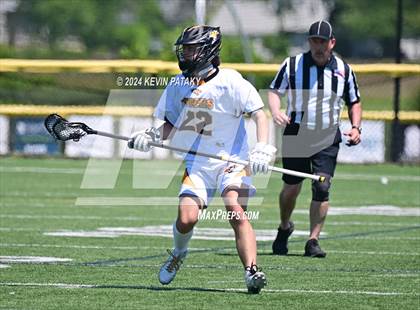 Thumbnail 1 in Masuk @ Daniel Hand (CIAC Class M Quarterfinal) photogallery.