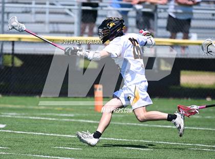 Thumbnail 2 in Masuk @ Daniel Hand (CIAC Class M Quarterfinal) photogallery.