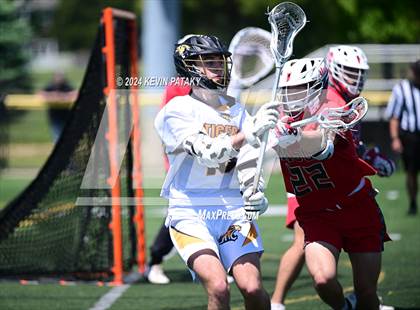 Thumbnail 1 in Masuk @ Daniel Hand (CIAC Class M Quarterfinal) photogallery.