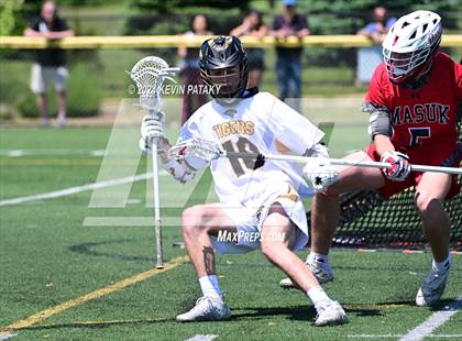 Thumbnail 1 in Masuk @ Daniel Hand (CIAC Class M Quarterfinal) photogallery.