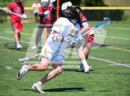 Thumbnail 3 in Masuk @ Daniel Hand (CIAC Class M Quarterfinal) photogallery.