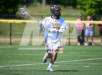 Thumbnail 2 in Masuk @ Daniel Hand (CIAC Class M Quarterfinal) photogallery.