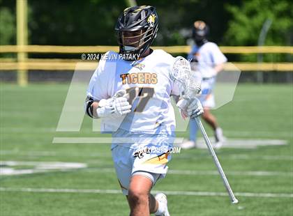 Thumbnail 2 in Masuk @ Daniel Hand (CIAC Class M Quarterfinal) photogallery.