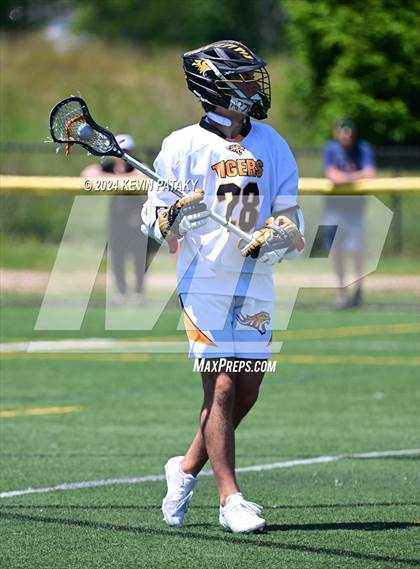 Thumbnail 3 in Masuk @ Daniel Hand (CIAC Class M Quarterfinal) photogallery.
