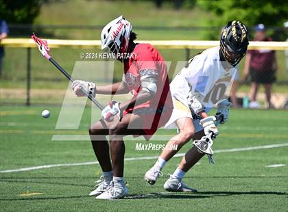 Thumbnail 2 in Masuk @ Daniel Hand (CIAC Class M Quarterfinal) photogallery.