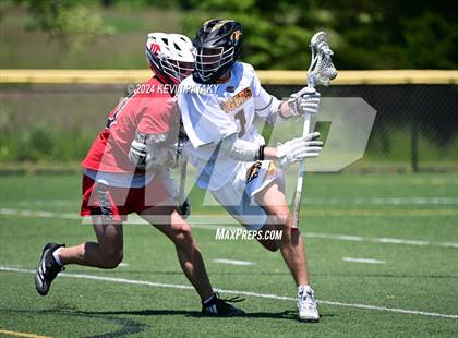 Thumbnail 1 in Masuk @ Daniel Hand (CIAC Class M Quarterfinal) photogallery.