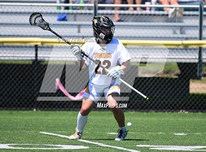 Thumbnail 2 in Masuk @ Daniel Hand (CIAC Class M Quarterfinal) photogallery.