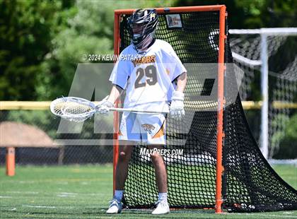 Thumbnail 2 in Masuk @ Daniel Hand (CIAC Class M Quarterfinal) photogallery.