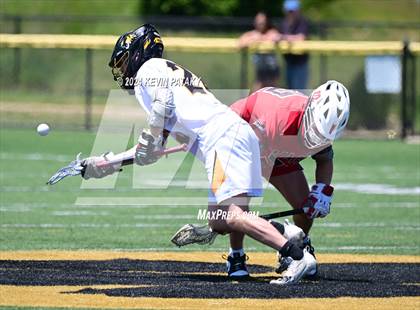 Thumbnail 1 in Masuk @ Daniel Hand (CIAC Class M Quarterfinal) photogallery.