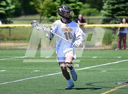 Thumbnail 3 in Masuk @ Daniel Hand (CIAC Class M Quarterfinal) photogallery.