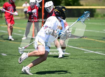 Thumbnail 1 in Masuk @ Daniel Hand (CIAC Class M Quarterfinal) photogallery.