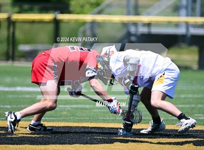 Thumbnail 3 in Masuk @ Daniel Hand (CIAC Class M Quarterfinal) photogallery.