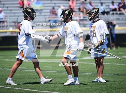 Thumbnail 1 in Masuk @ Daniel Hand (CIAC Class M Quarterfinal) photogallery.