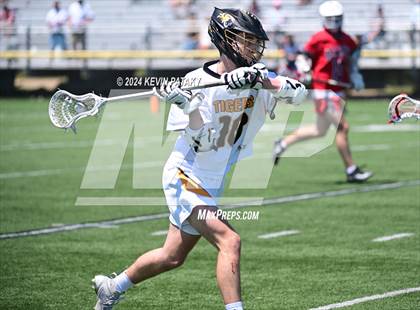 Thumbnail 1 in Masuk @ Daniel Hand (CIAC Class M Quarterfinal) photogallery.