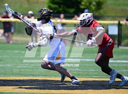 Thumbnail 1 in Masuk @ Daniel Hand (CIAC Class M Quarterfinal) photogallery.