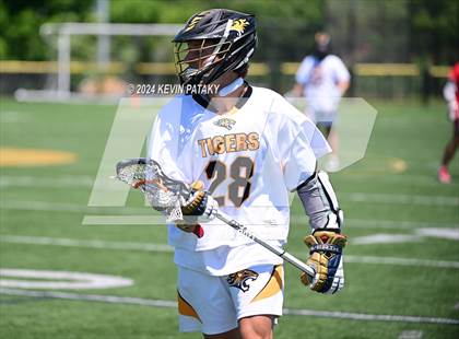 Thumbnail 2 in Masuk @ Daniel Hand (CIAC Class M Quarterfinal) photogallery.