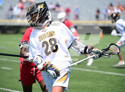 Thumbnail 2 in Masuk @ Daniel Hand (CIAC Class M Quarterfinal) photogallery.