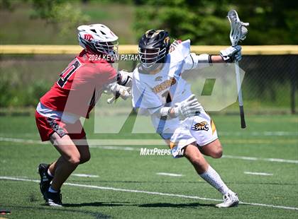 Thumbnail 3 in Masuk @ Daniel Hand (CIAC Class M Quarterfinal) photogallery.
