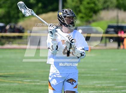 Thumbnail 1 in Masuk @ Daniel Hand (CIAC Class M Quarterfinal) photogallery.
