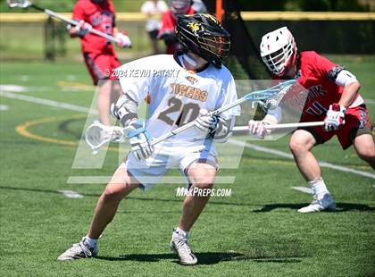 Thumbnail 2 in Masuk @ Daniel Hand (CIAC Class M Quarterfinal) photogallery.