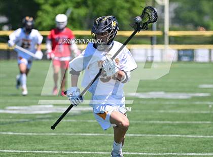 Thumbnail 2 in Masuk @ Daniel Hand (CIAC Class M Quarterfinal) photogallery.