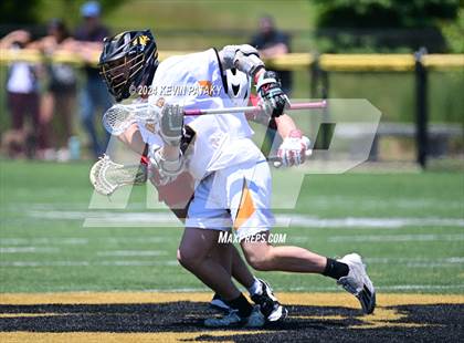 Thumbnail 1 in Masuk @ Daniel Hand (CIAC Class M Quarterfinal) photogallery.