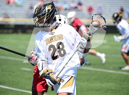 Thumbnail 2 in Masuk @ Daniel Hand (CIAC Class M Quarterfinal) photogallery.